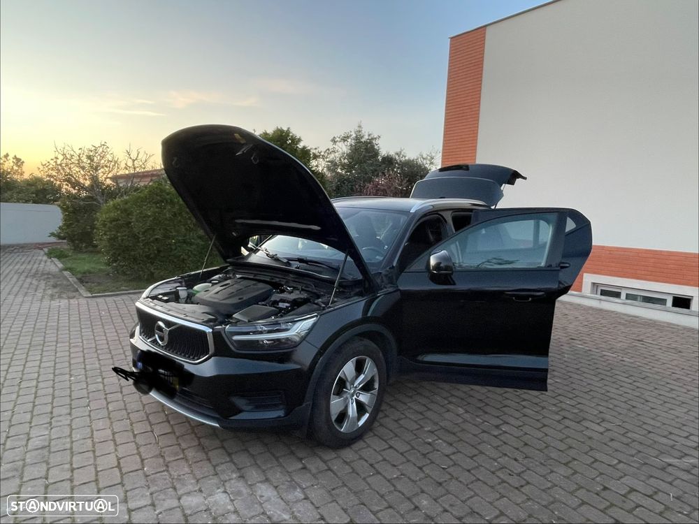 Volvo XC 40 2.0 D3 Momentum Geartronic - 2