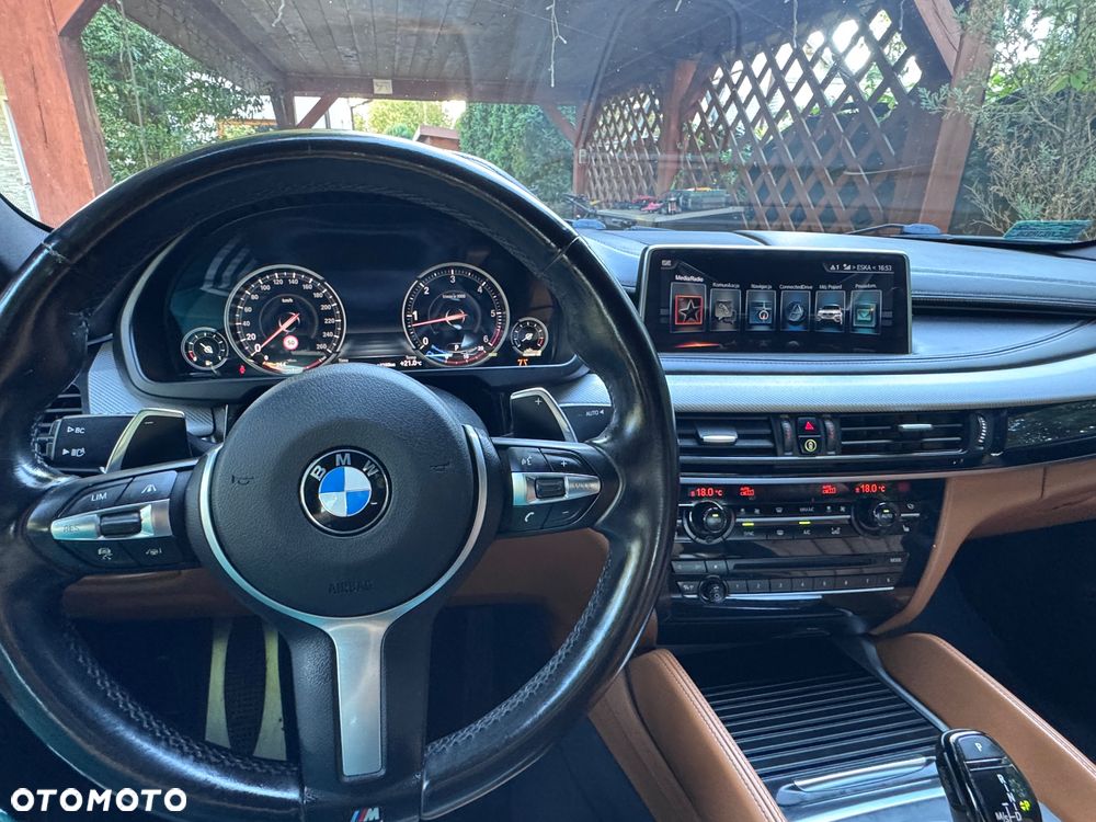 BMW X6 xDrive40d - 13