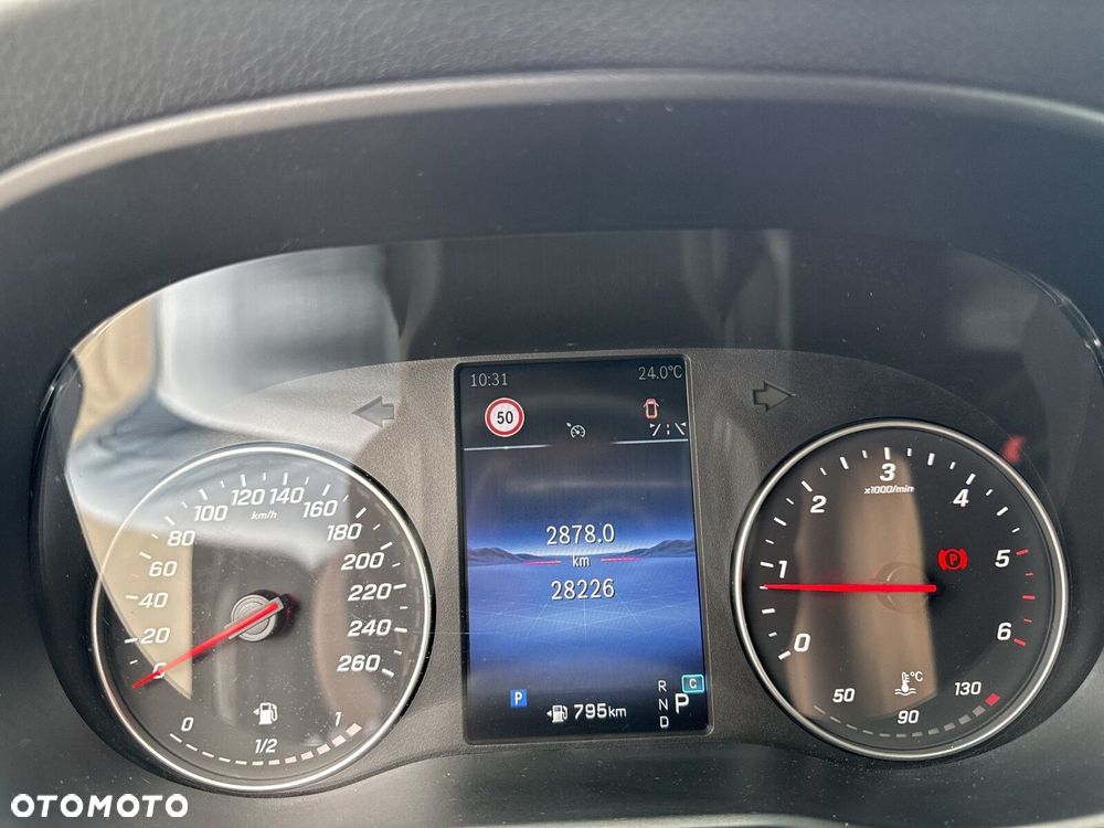 Mercedes-Benz Vito - 13