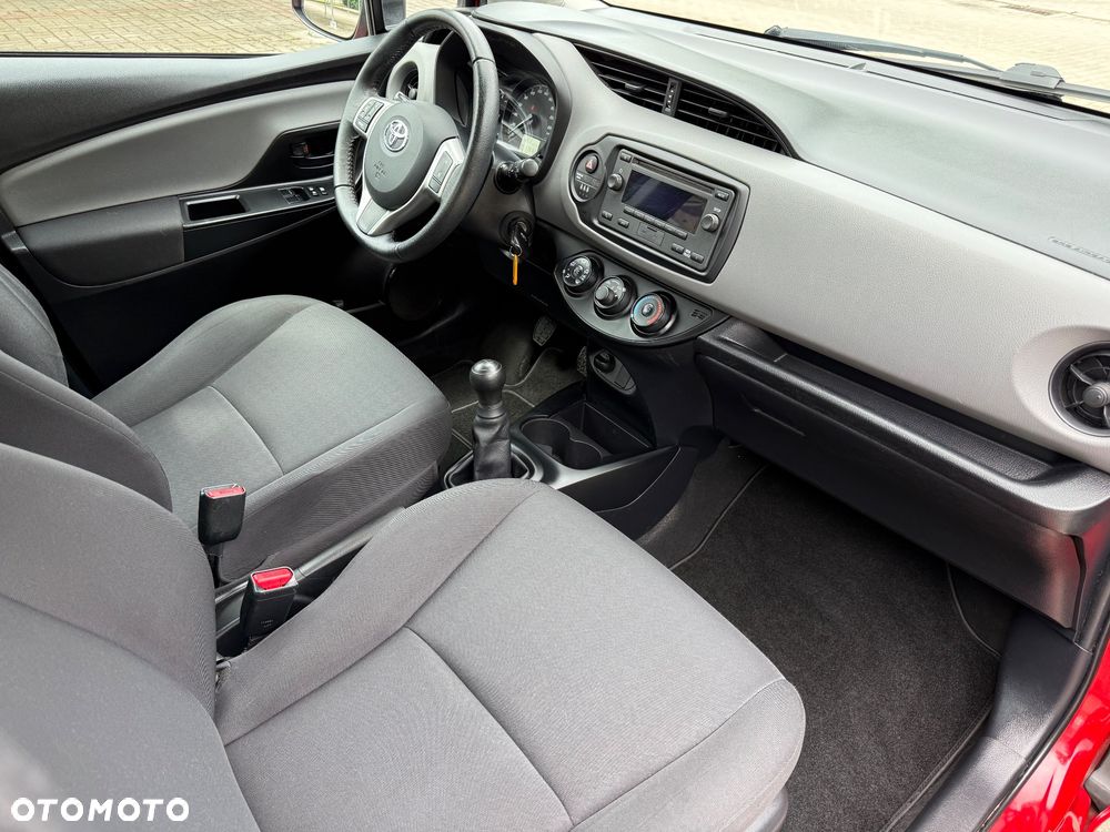 Toyota Yaris 1.0 VVT-i Cool - 16