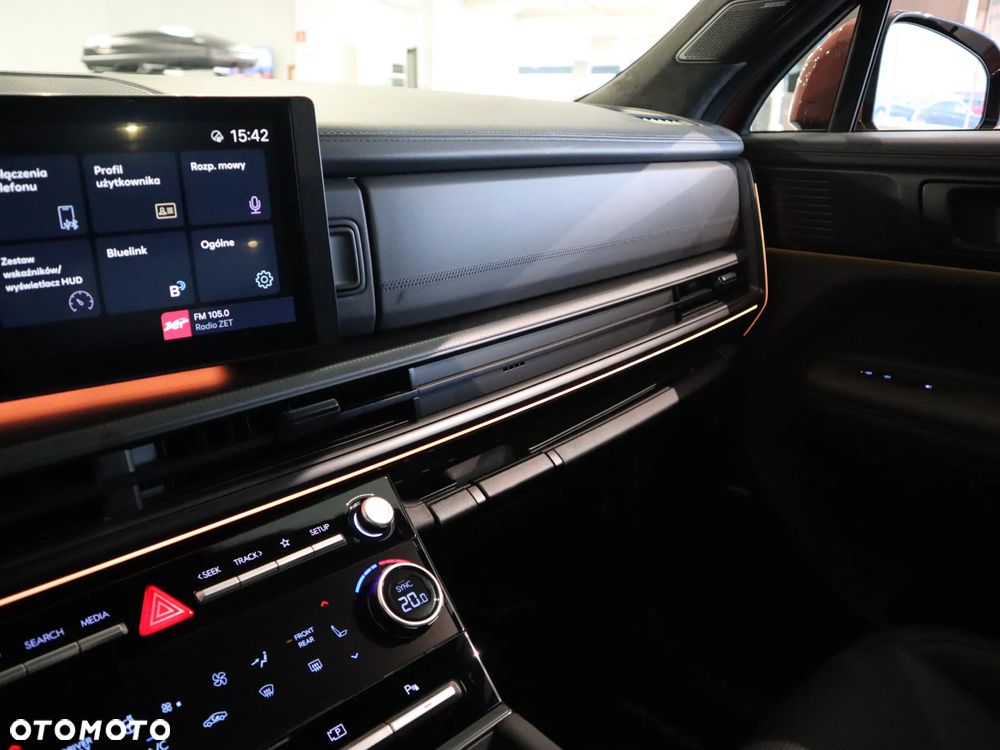 Hyundai Santa Fe 1.6 T-GDI HEV Calligraphy 4WD 6os - 23