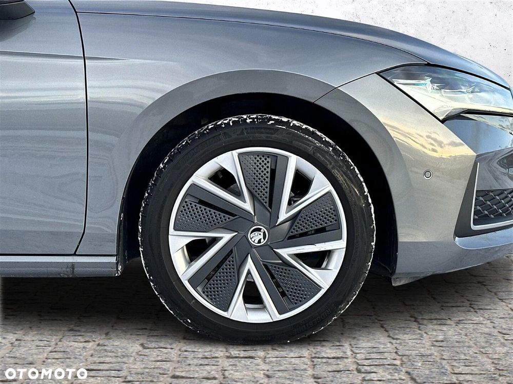 Skoda Superb 2.0 TDI SCR Selection DSG - 35