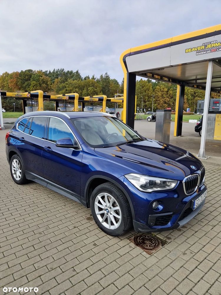 BMW X1 xDrive20d - 23