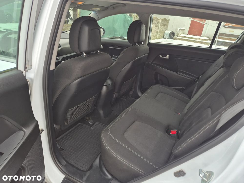 Kia Sportage 2,0 CRDI 2WD Vision - 9