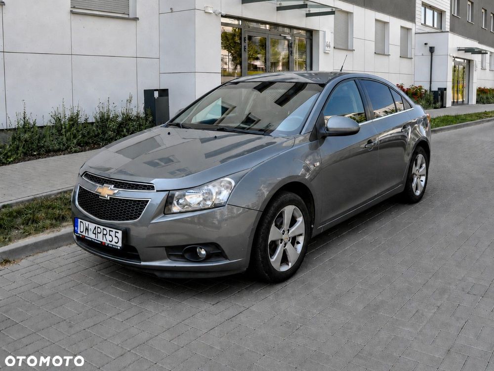 Chevrolet Cruze - 1