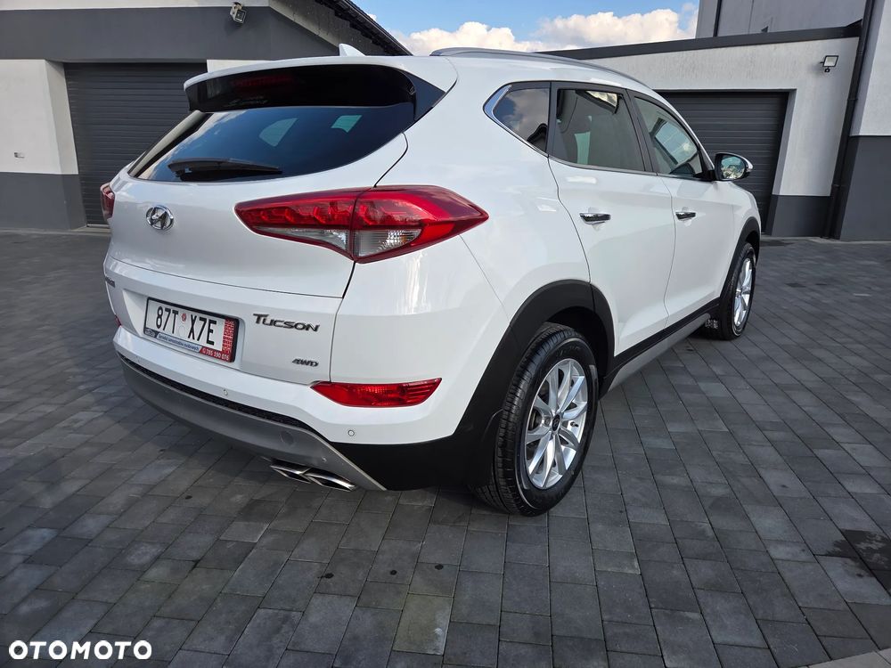 Hyundai Tucson 2.0 CRDI 4WD Automatik Premium - 5