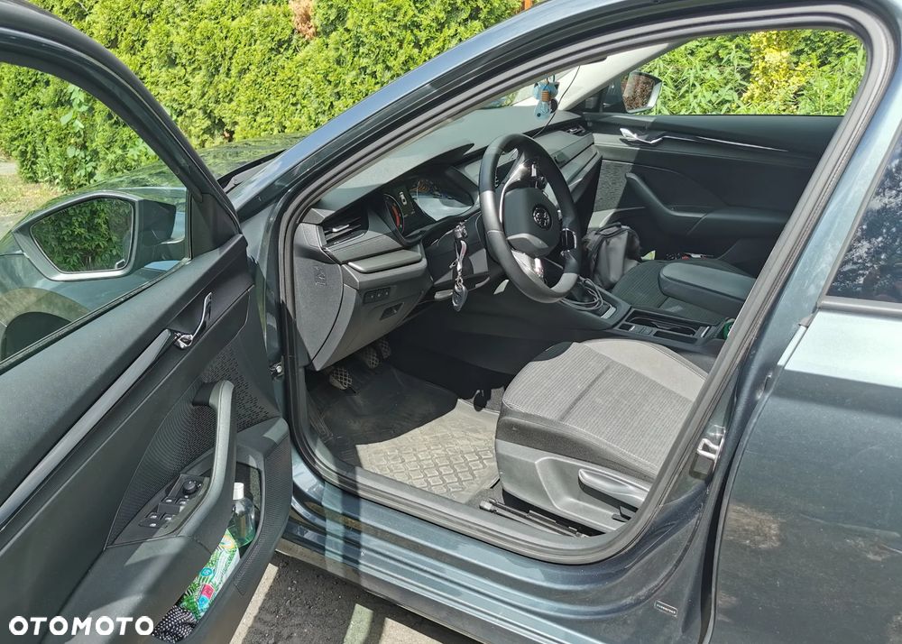 Skoda Octavia 1.5 TSI ACT Ambition - 21