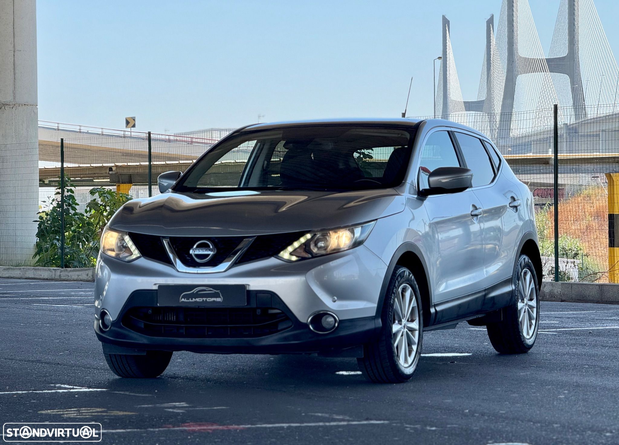 Nissan Qashqai 1.5 dCi N-Connecta - 1