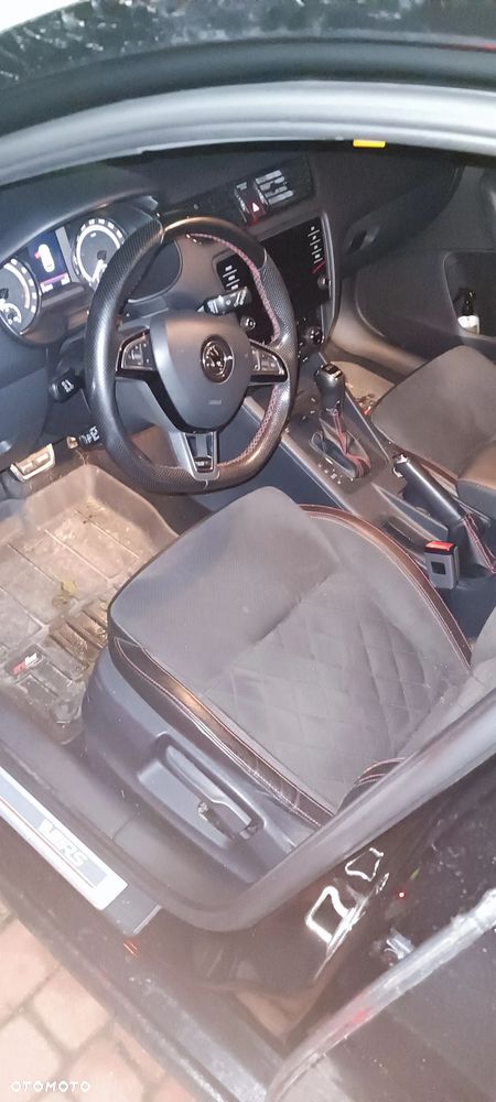 Skoda Octavia 2.0 TDI DSG RS - 7