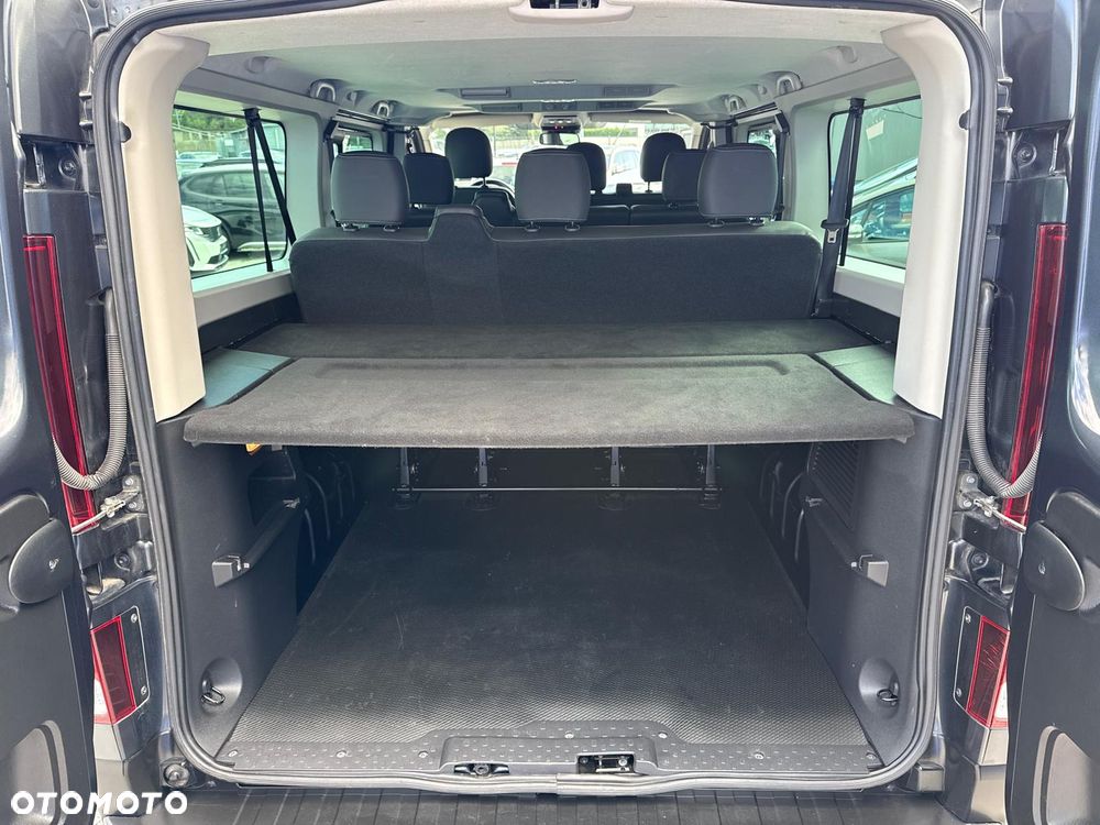 Renault Trafic 2.0 dCi Escapade - 29