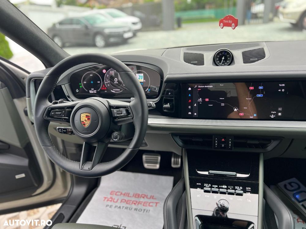 Porsche Cayenne - 17