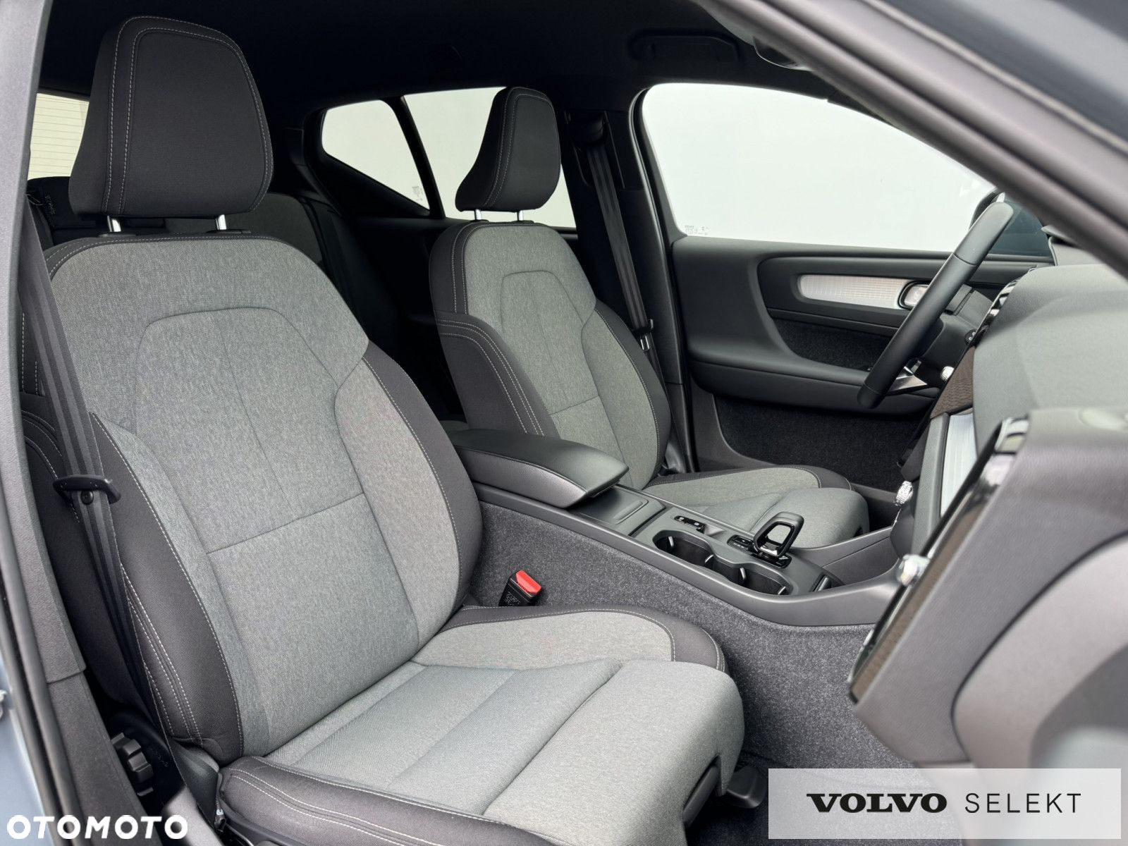Volvo XC 40 B3 Core - 14