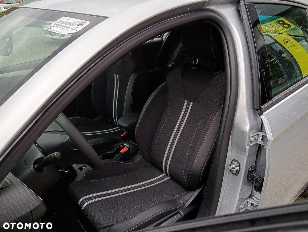 Opel Corsa - 12