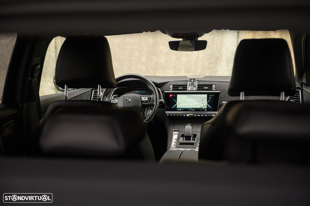 DS DS7 Crossback E-Tense Performance Line EAT8 - 15