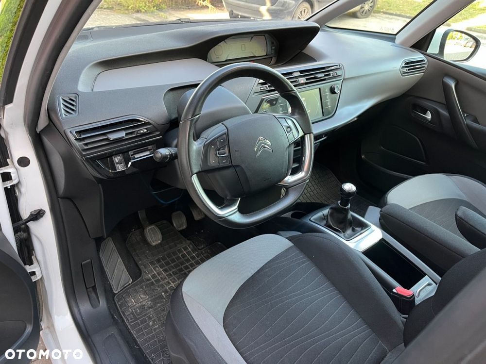 Citroën C4 Picasso 1.6 VTi Attraction - 8