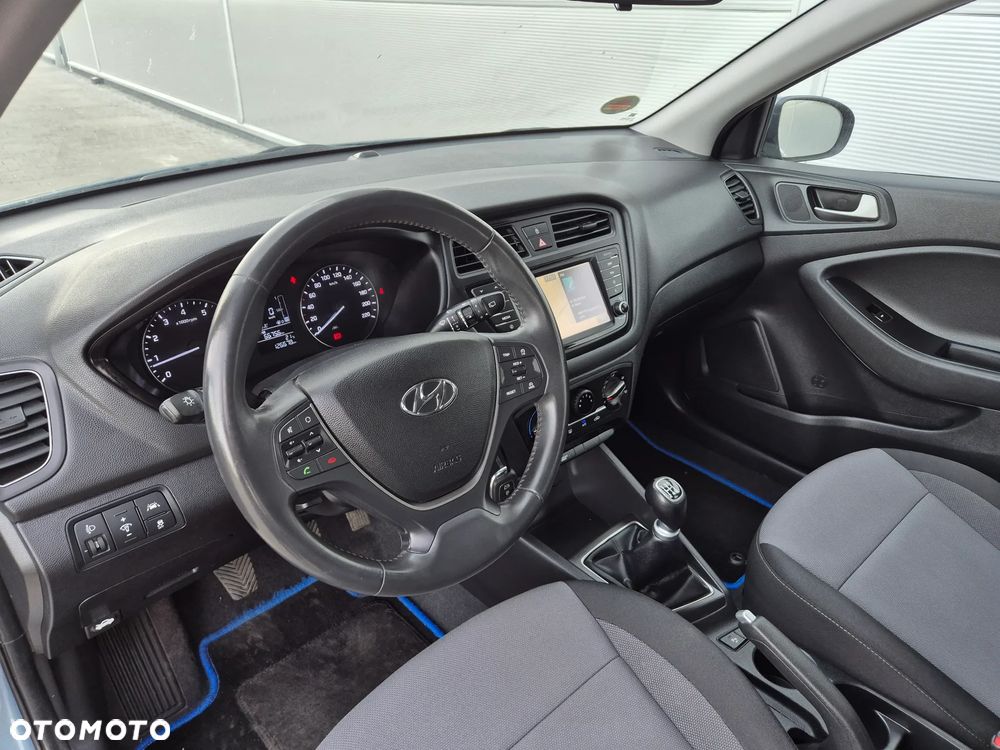 Hyundai i20 1.2 Elegant - 17