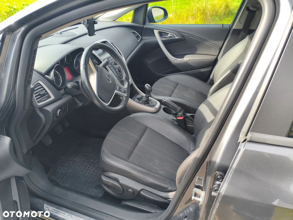 Opel Astra 1.6 Edition 150 - 10