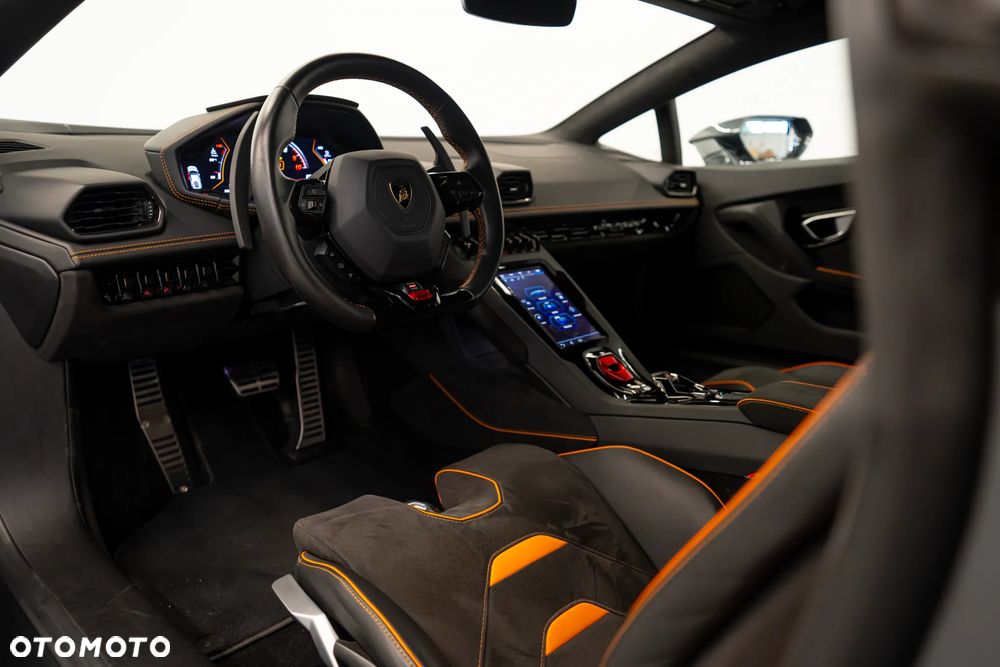 Lamborghini Huracan EVO - 14