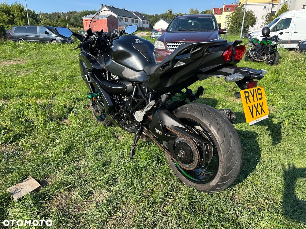 Kawasaki Ninja H2 SX - 6