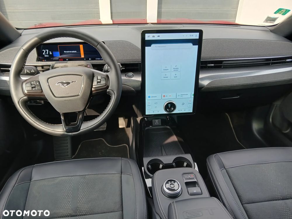 Ford Mustang Mach-E AWD GT - 13