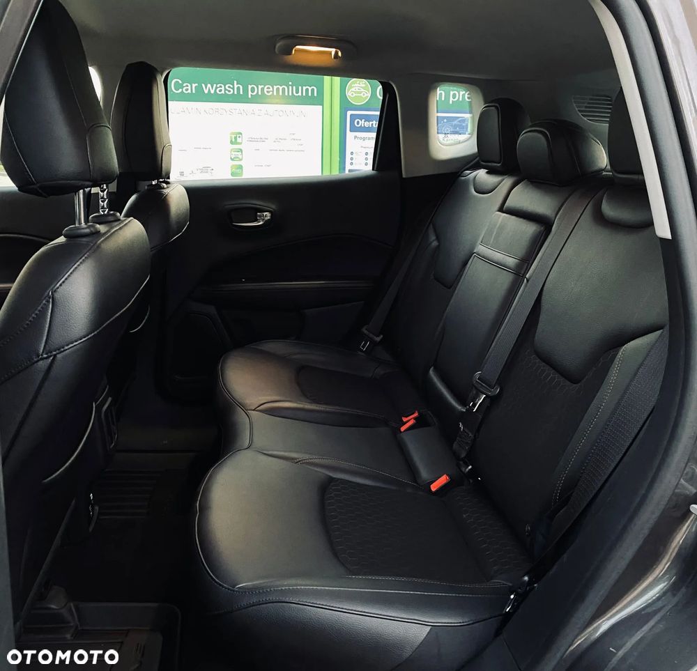 Jeep Compass 1.3 T-GDI 4xe PLUG-IN HYBRID Automatik Limited - 13