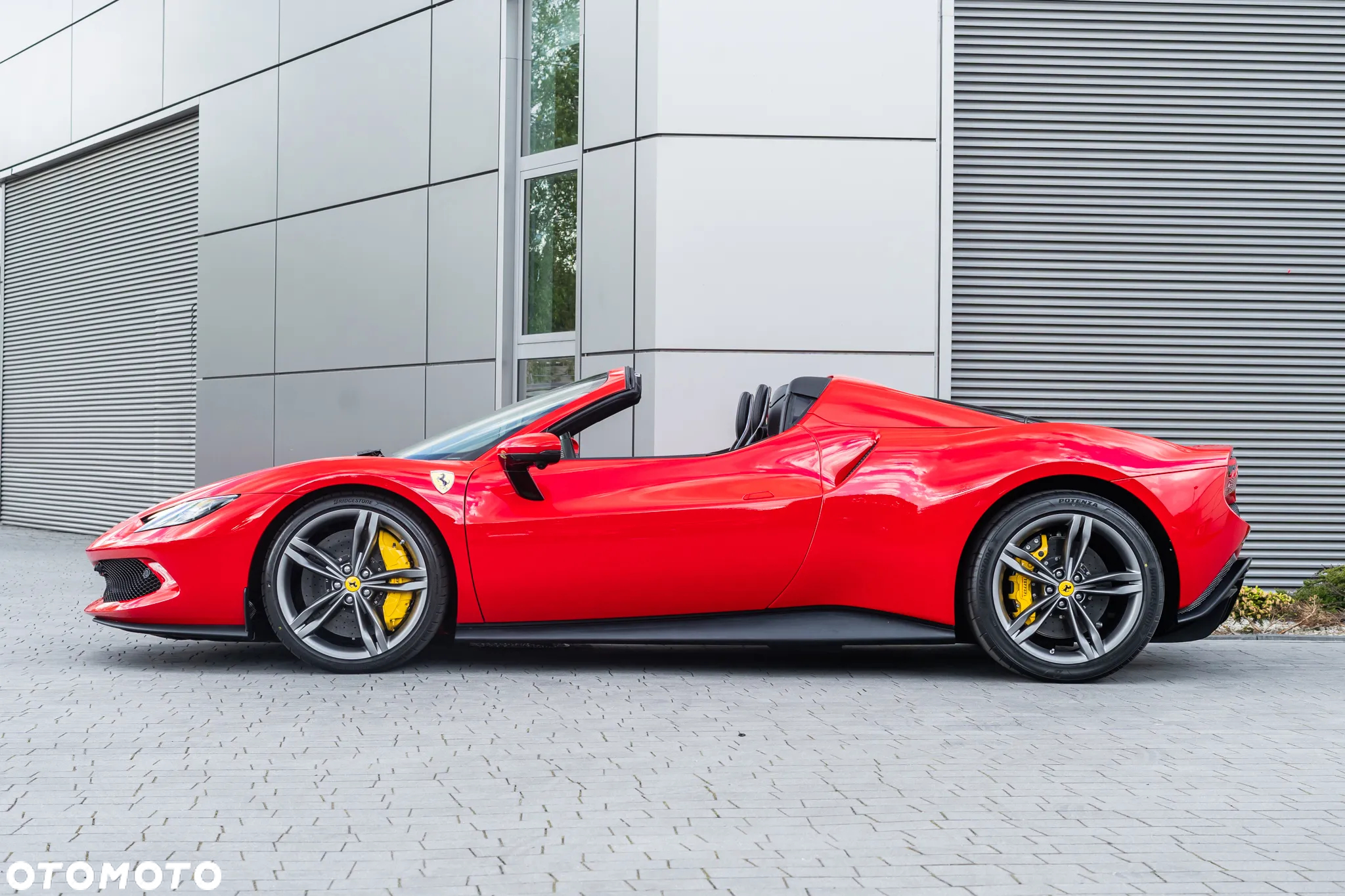 Ferrari 296 GTS - 6