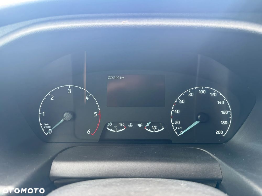 Ford Transit - 18