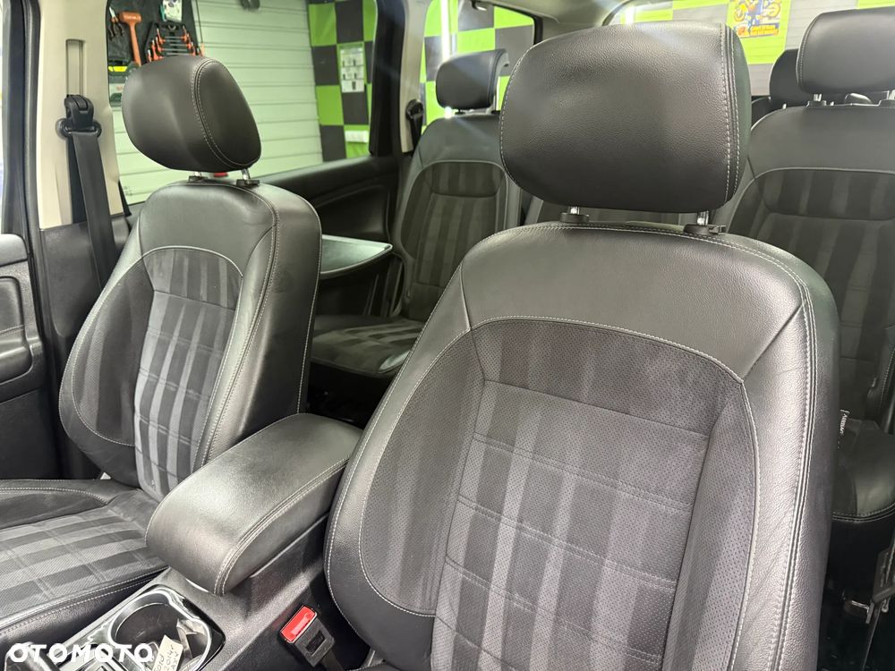 Ford Galaxy 2.0 TDCi Titanium - 14