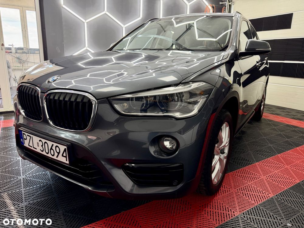 BMW X1 sDrive18d Sport Line - 5