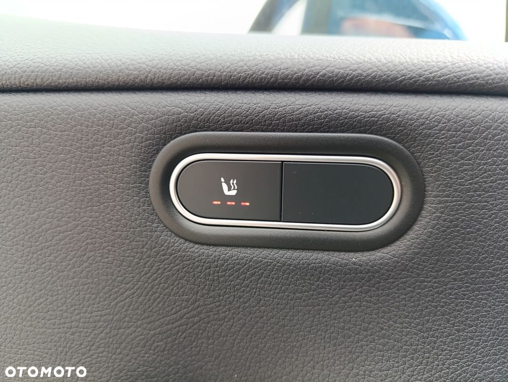 Mercedes-Benz CLA 200 7G-DCT - 19