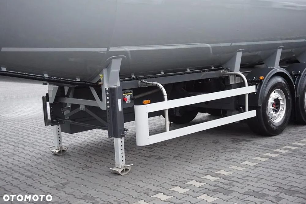Stokota CYSTERNA / DO GAZU / LPG / 47 895 L / JAK NOWA - 14