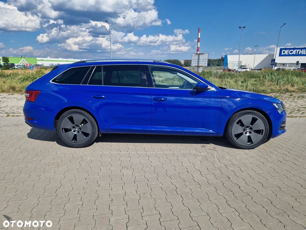Skoda Superb 2.0 TDI Ambition DSG7 - 9