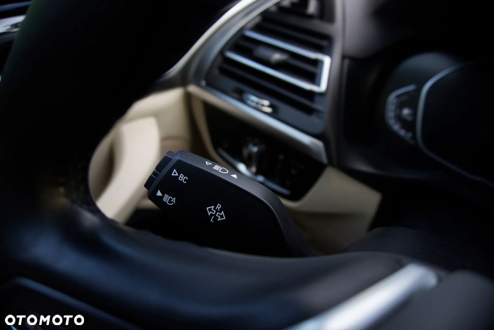 BMW X3 sDrive18d - 20