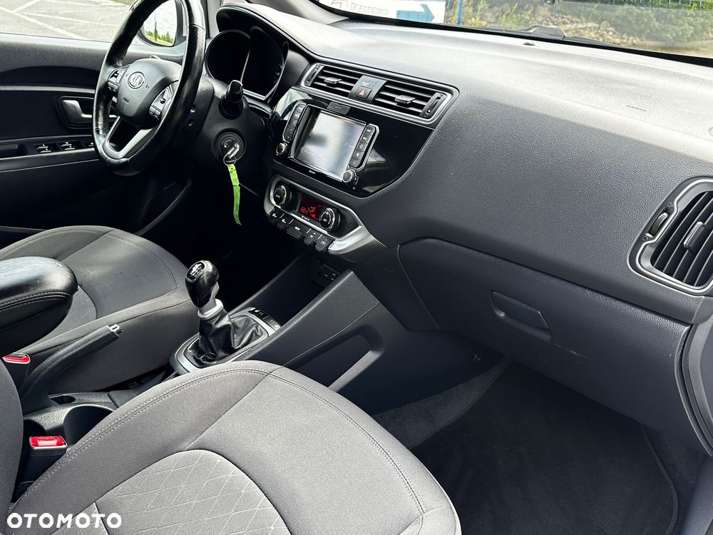 Kia Rio 1.4 Business Line - 18