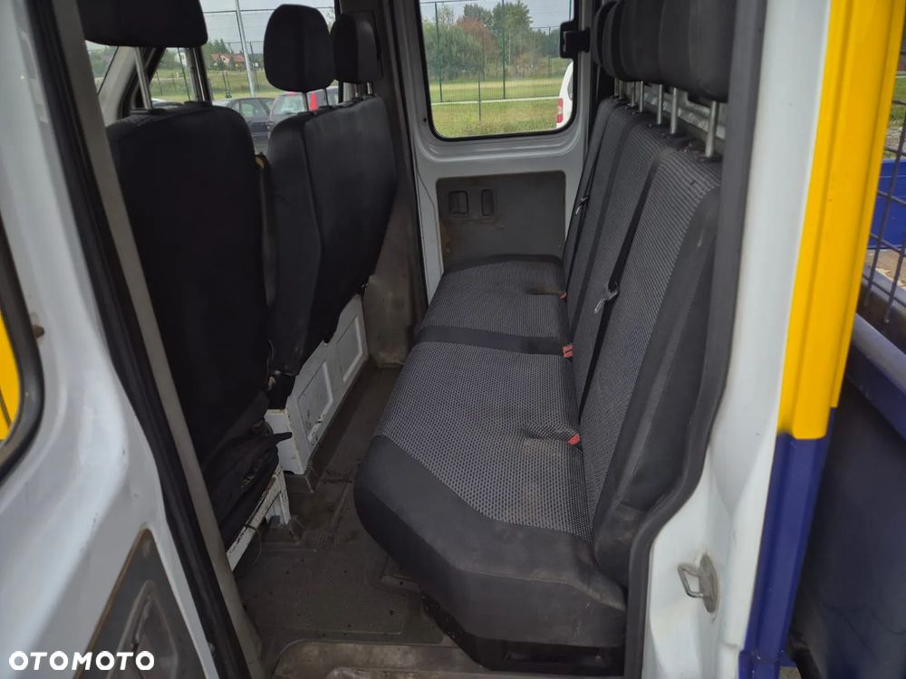 Mercedes-Benz Sprinter - 6