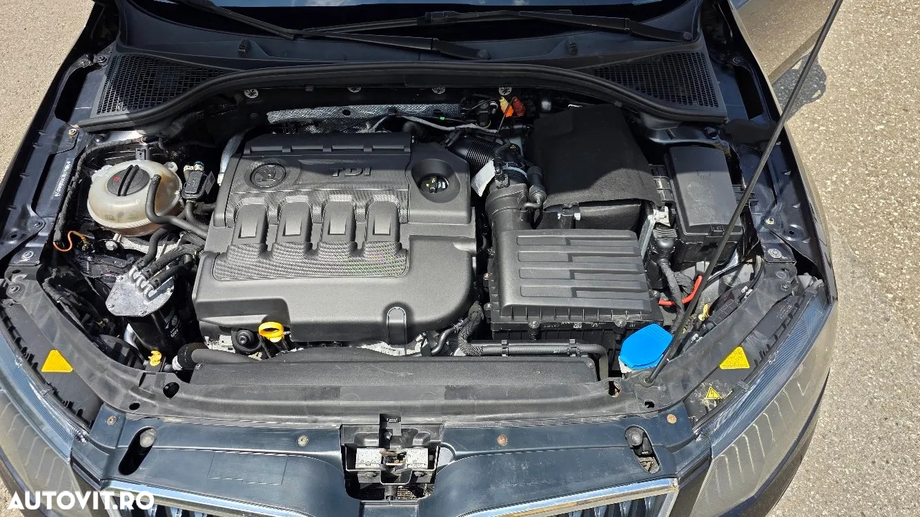 Skoda Octavia 2.0 TDI ELEGANCE - 9