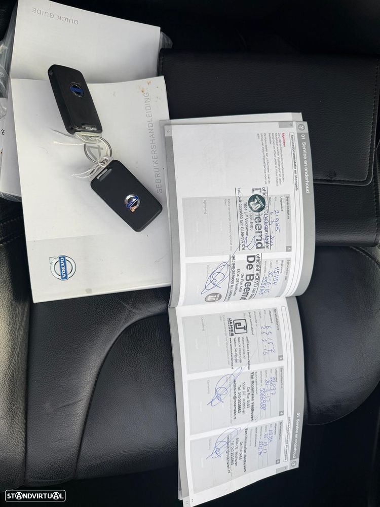 Volvo V40 D2 Momentum - 20