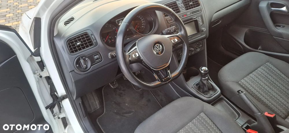 Volkswagen Polo 1.0 (Blue Motion Technology) Comfortline - 20