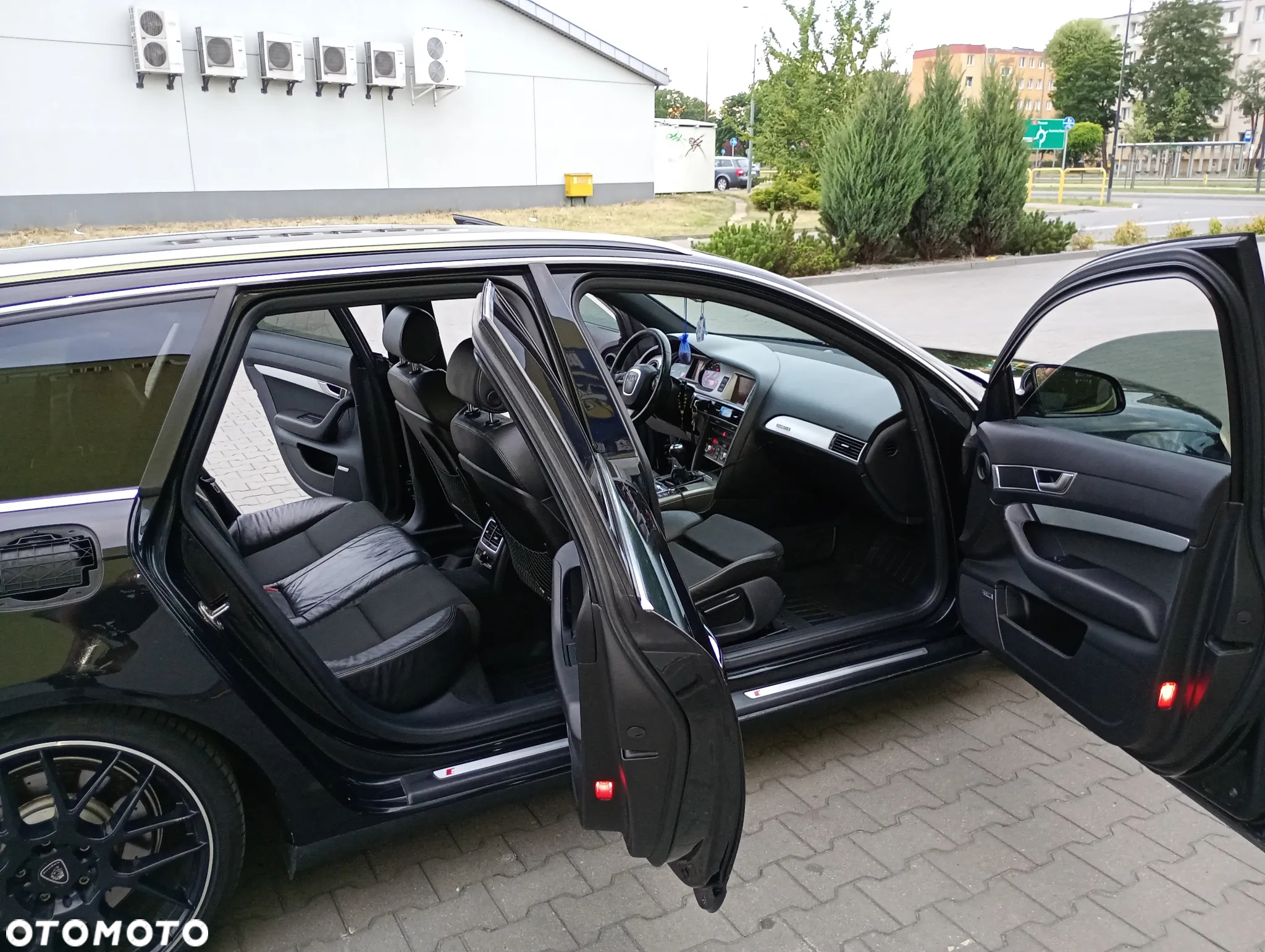 Audi A6 Avant - 19
