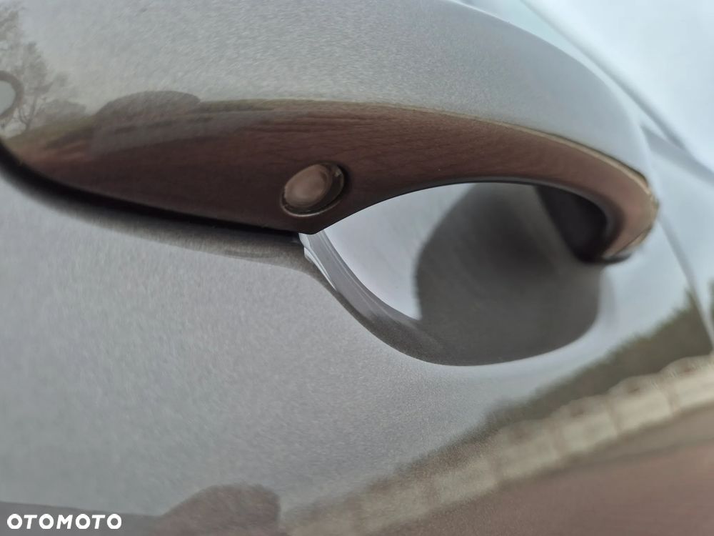 Audi A6 Avant 2.0 TDI DPF - 17