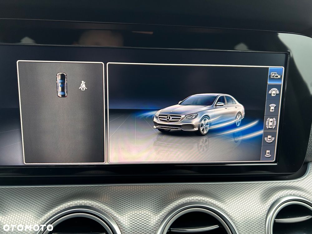 Mercedes-Benz Klasa E 220 d 9G-TRONIC AMG Line - 23