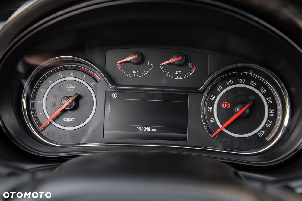 Opel Insignia 2.8 V6 Turbo 4x4 OPC - 20