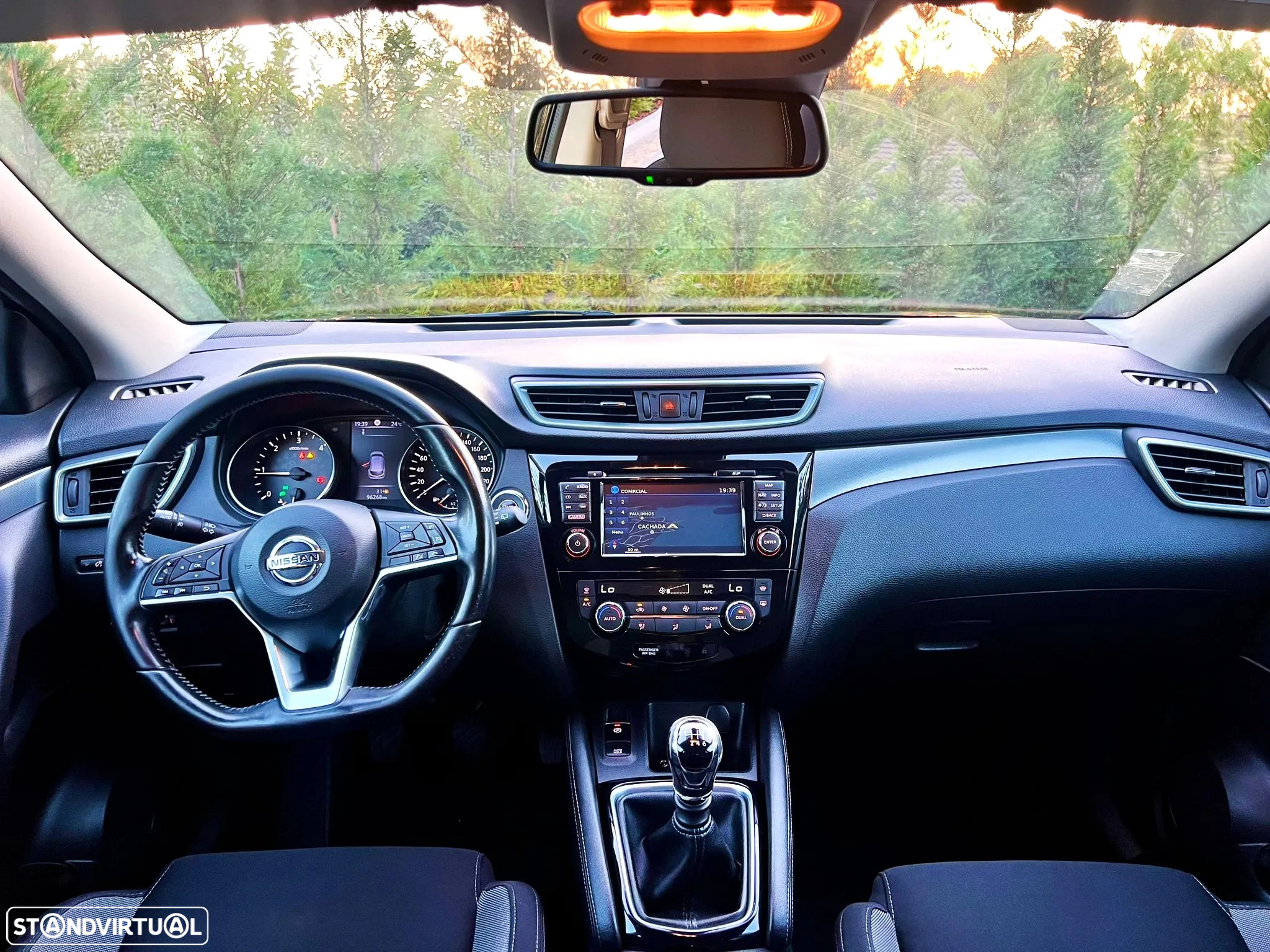Nissan Qashqai 1.5 dCi N-Connecta 18 - 13