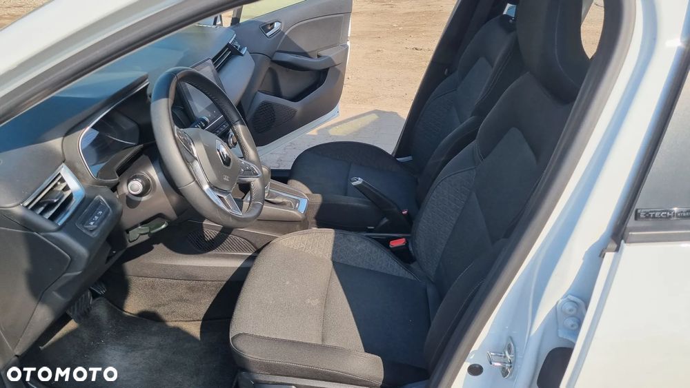 Renault Clio E-TECH 140 INTENS - 31
