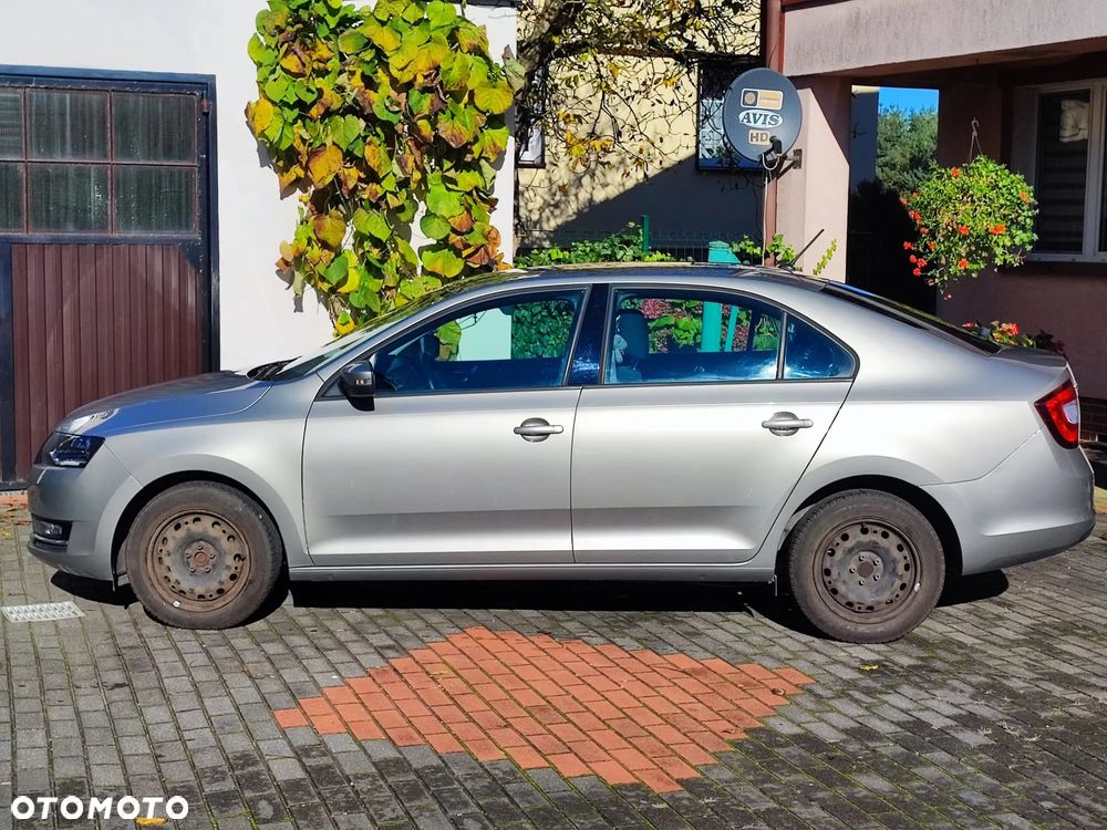 Skoda RAPID 1.0 TSI Style - 8