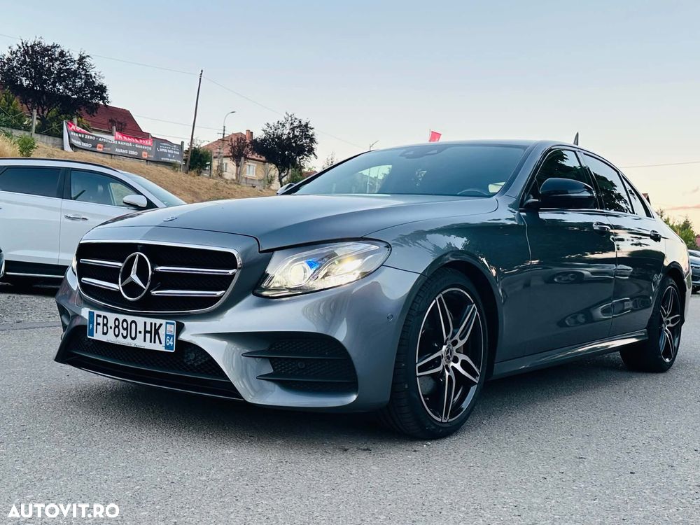 Mercedes-Benz E 220 d 4Matic 9G-TRONIC AMG Line - 4