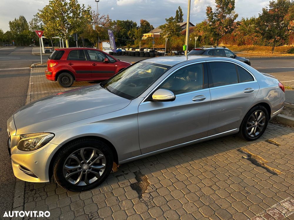Mercedes-Benz C - 4