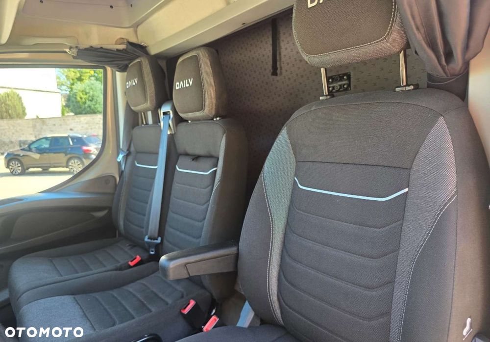 Iveco Daily 35S18 - 11