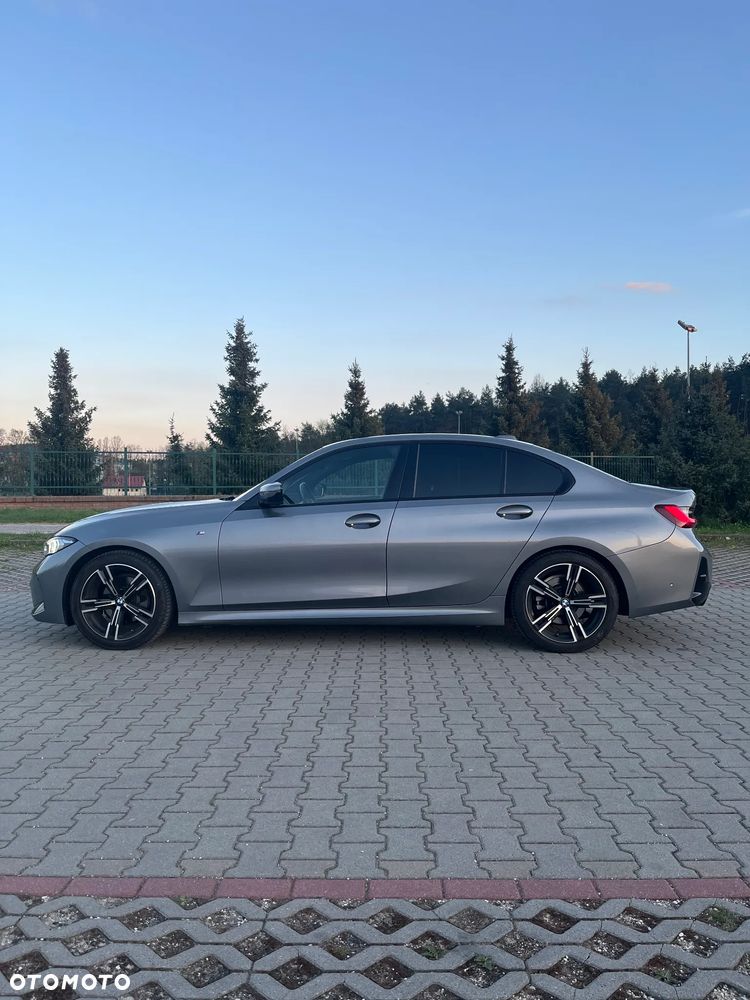 BMW Seria 3 320d M Sport - 5