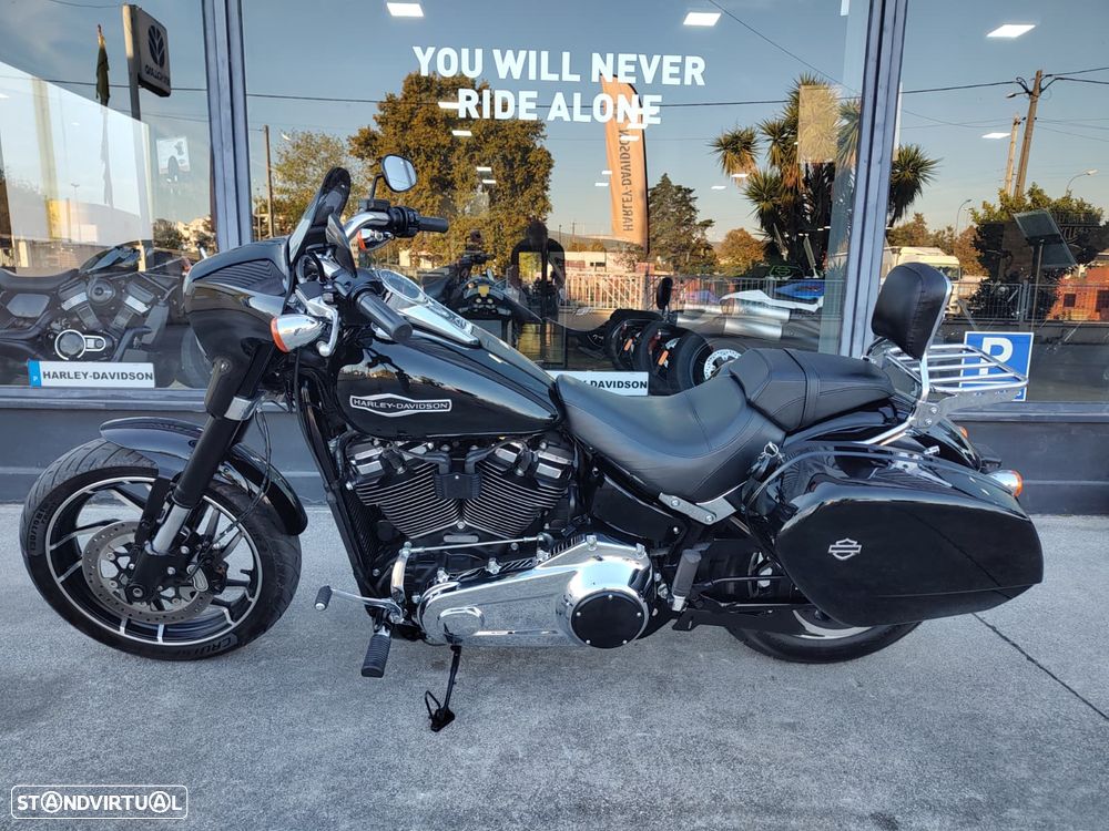 Harley-Davidson Softail Sport Glide - 11
